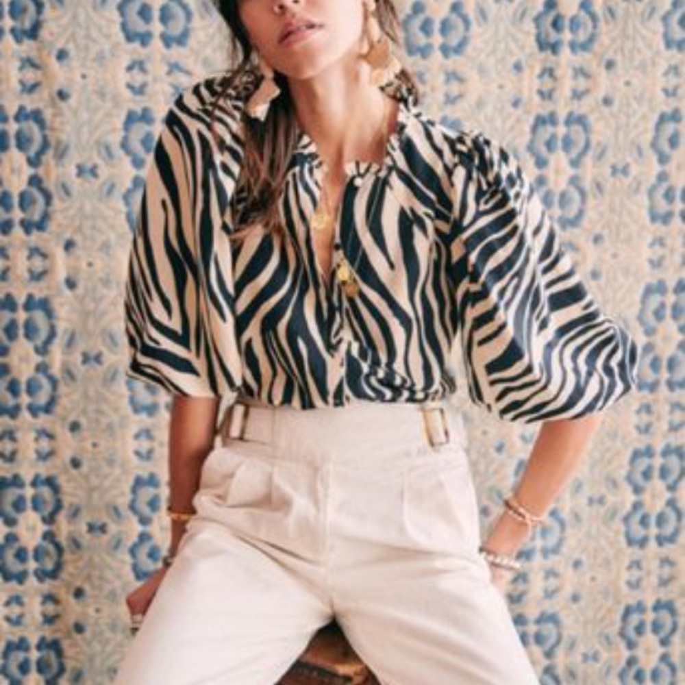 Zebra print blouse sheer / medium